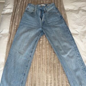 Aritzia Marlo 90's jeans